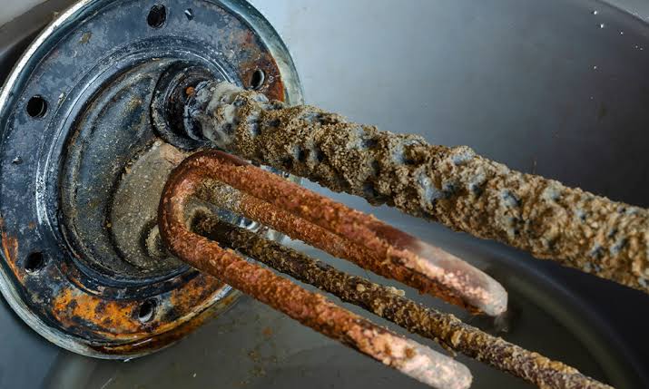 24 hour emergency geyser repair in Johannesburg. Randburg burst geysers and no hot water near Sandton. Shocking geyser around Krugersdorp. Leaking geyser Roodepoort